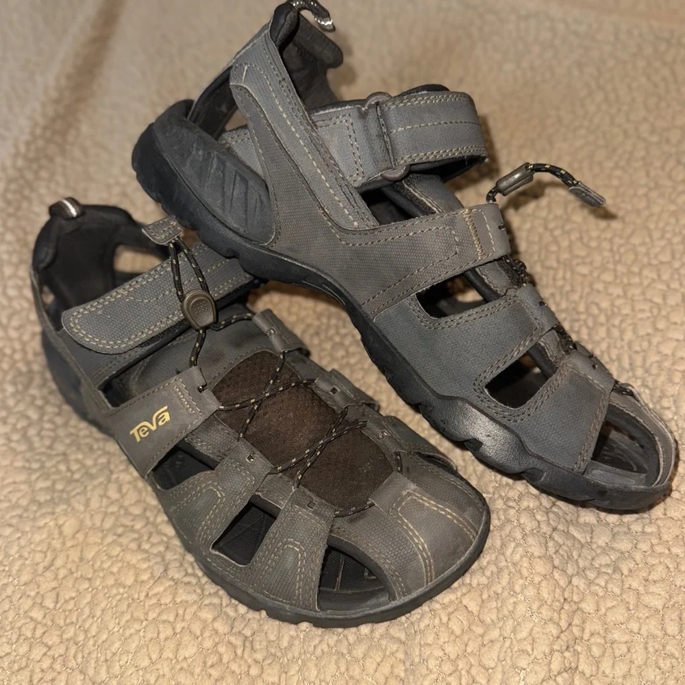 Teva Men's Forebay Sandal, Size 8, Water Shoe, Hiking, Fisherman, Quick Drying - Picture 1 of 8
